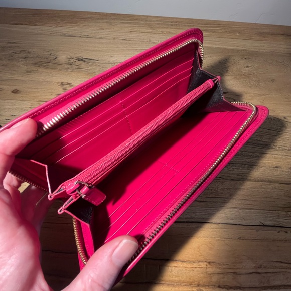 SAINT LAURENT PARIS ZIP AROUND WALLET - Picture 6 of 12